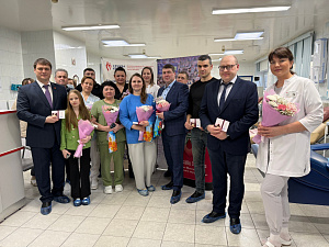 В Ханты-Мансийске чествовали Почётных доноров России — тихих героев с большим сердцем